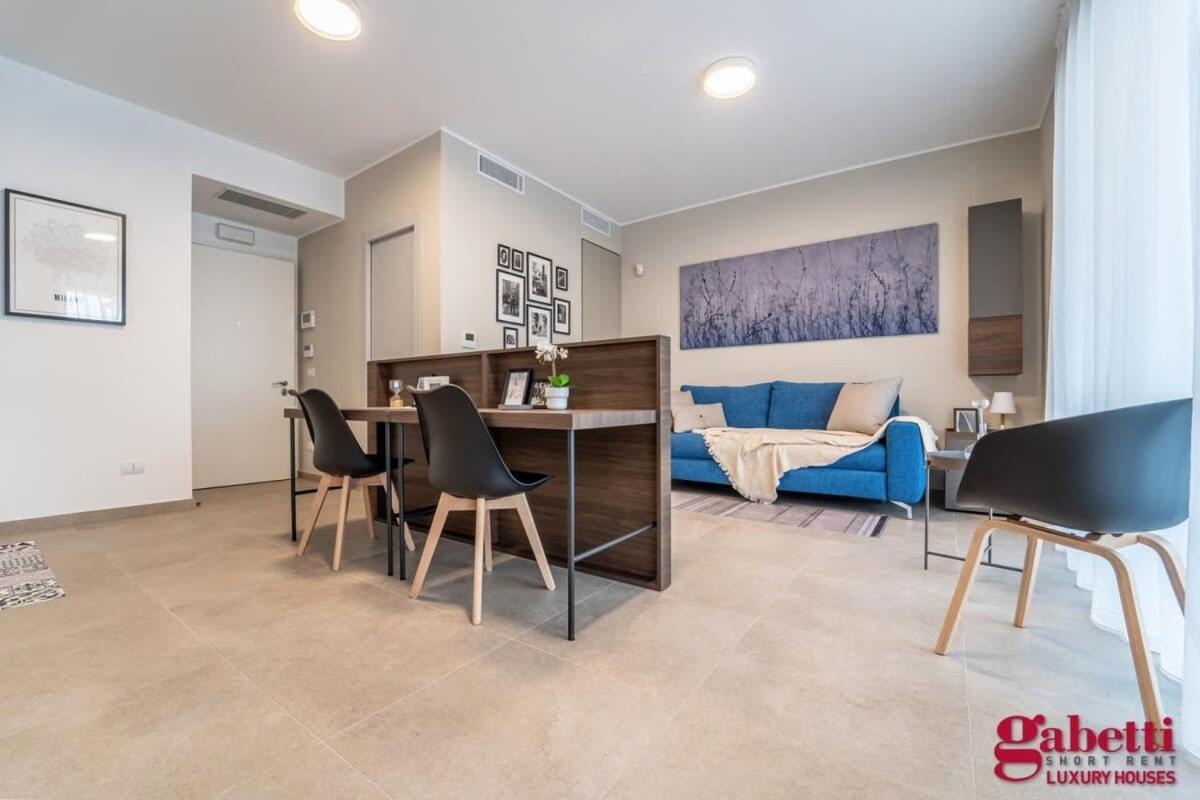 דירות מילאנו Stilicone 15 - Luxury Apt 3D מראה חיצוני תמונה