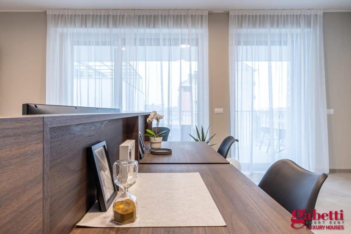 דירות מילאנו Stilicone 15 - Luxury Apt 3D מראה חיצוני תמונה